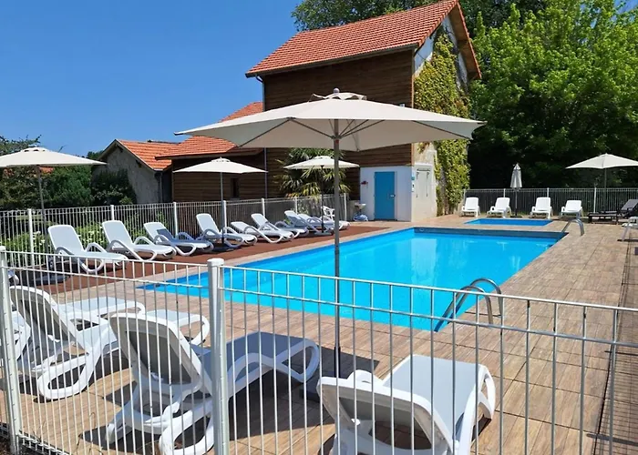 Accueillant Avec Terrasse A - Api-1-52-706