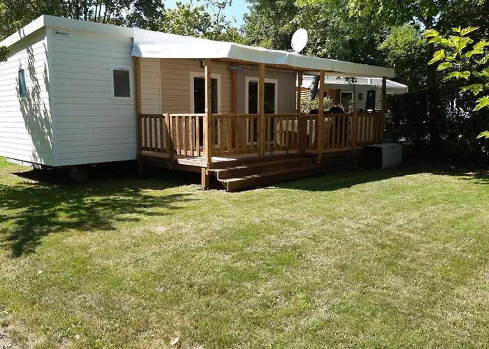 Accueillant Avec Terrasse A - Api-1-52-706 مكان تخييم *